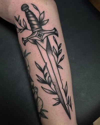 Nero Borne tattoo 010