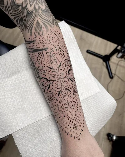 Nero Borne tattoo 019
