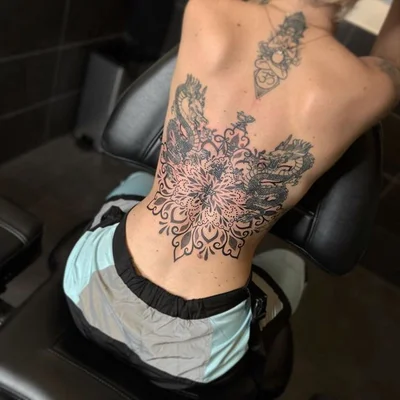 Nero Borne tattoo 023