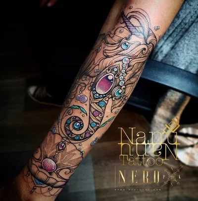 Nero Borne tattoo 029