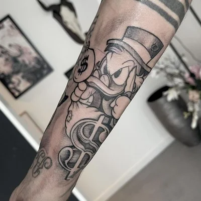 Nero Borne tattoo 045