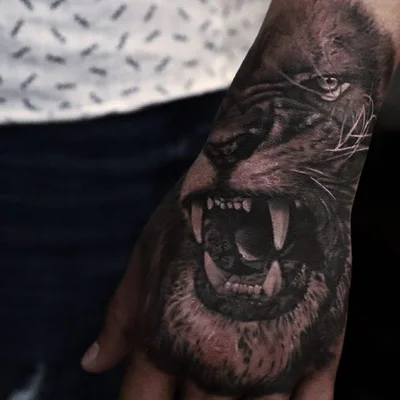 Robert Silva tattoo 019