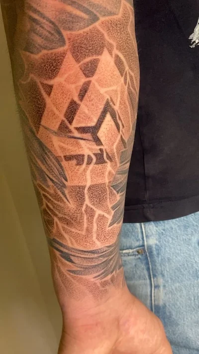 Oleg Romanov tattoo 011