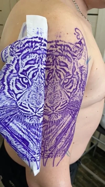 Oleg Romanov tattoo 013