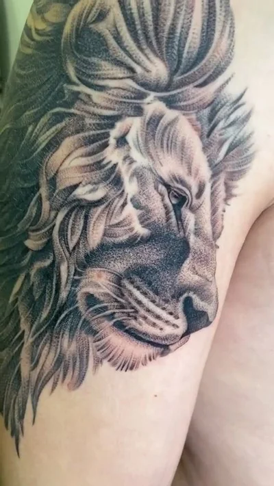 Oleg Romanov tattoo 022