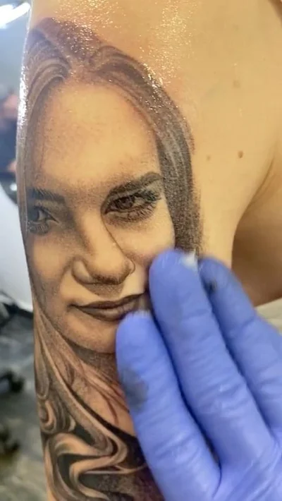 Oleg Romanov tattoo 040