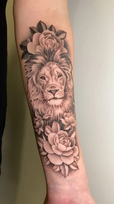 Oleg Romanov tattoo 045