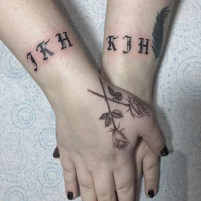 Aggy tattoo 047