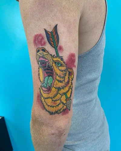 Hunter Gay tattoo 007