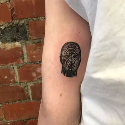 Gracie tattoo 020