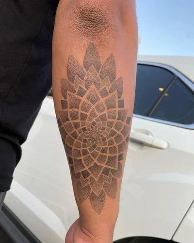 Anton Heudecker tattoo 020