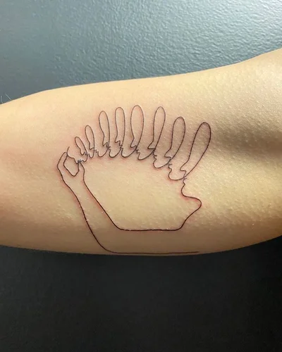 Anton Heudecker tattoo 021