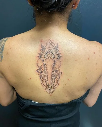 Anton Heudecker tattoo 040