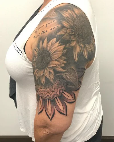 Anton Heudecker tattoo 041