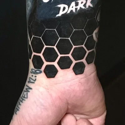 Anton Heudecker tattoo 046