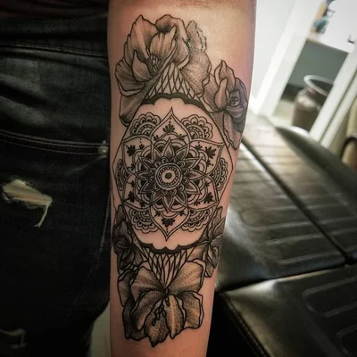 Tattoos by Ez tattoo 037