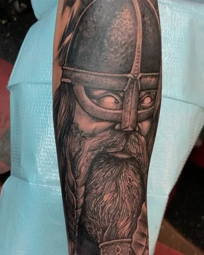 Hal Sawyer tattoo 011