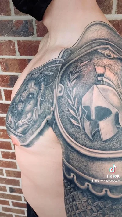 Hal Sawyer tattoo 018