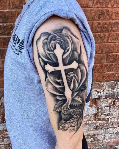 Hal Sawyer tattoo 037