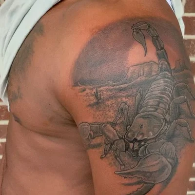 Hal Sawyer tattoo 045