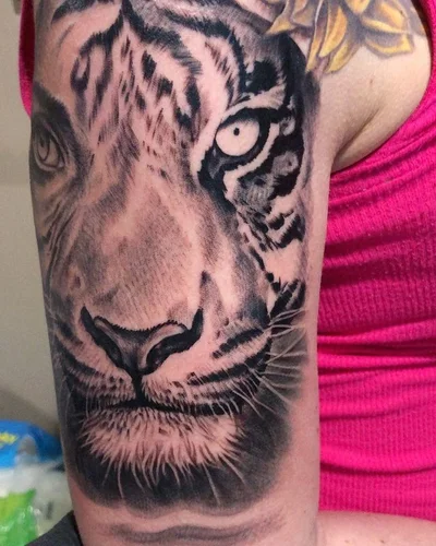 Junior tattoo 010