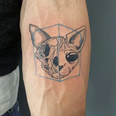 Bronwyn Esmonde-White tattoo 011