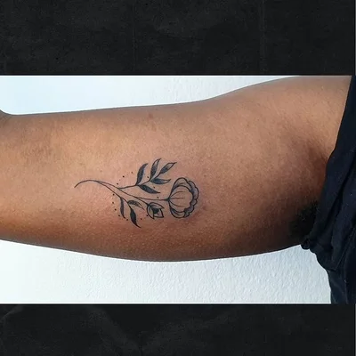 Bronwyn Esmonde-White tattoo 025