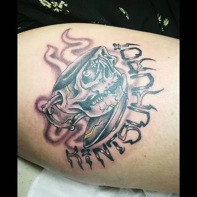 Bronwyn Esmonde-White tattoo 033