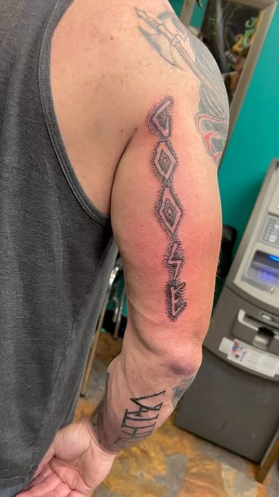 Neil Capra tattoo 032
