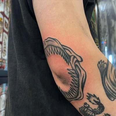 Scarlett Sophia Gilbey tattoo 009