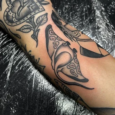 Scarlett Sophia Gilbey tattoo 028