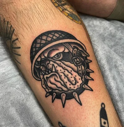 Scarlett Sophia Gilbey tattoo 041