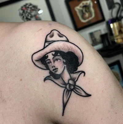 Scarlett Sophia Gilbey tattoo 046