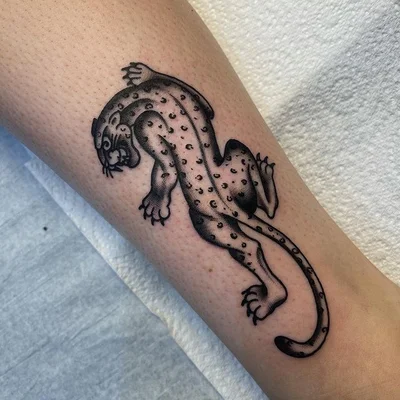 Scarlett Sophia Gilbey tattoo 048