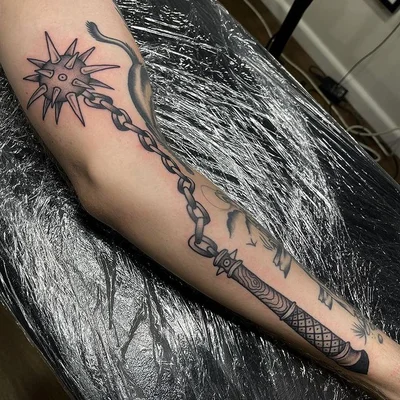 Scarlett Sophia Gilbey tattoo 049