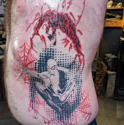 Xander Redfern tattoo 037