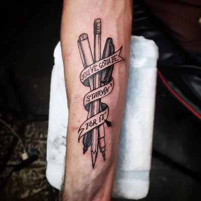 Xander Redfern tattoo 044