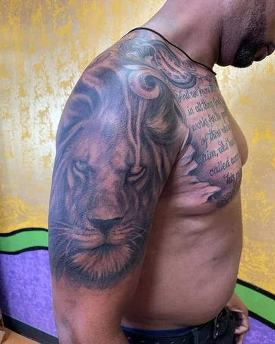 Taz Alexander tattoo 014