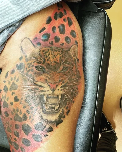 Taz Alexander tattoo 019