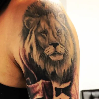 Taz Alexander tattoo 045