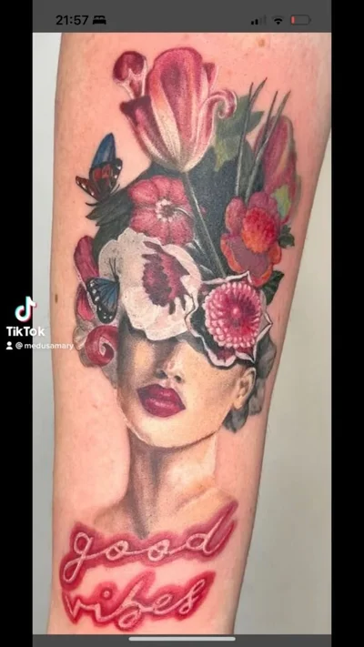 Medusa Mary tattoo 025