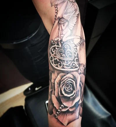 Medusa Mary tattoo 034