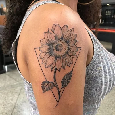 Santoa tattoo 019
