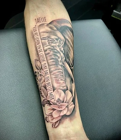 Tattoo Saunders tattoo 009