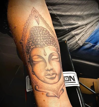 Tattoo Saunders tattoo 025