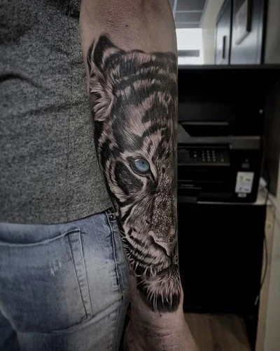 Tattoo Saunders tattoo 045