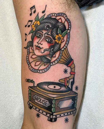Max Müller tattoo 040