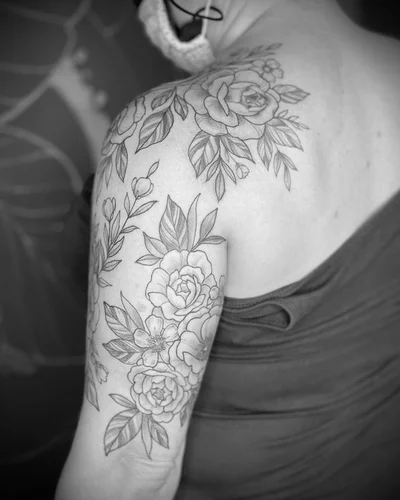 Anna Clarke tattoo 010