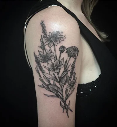 Anna Clarke tattoo 011