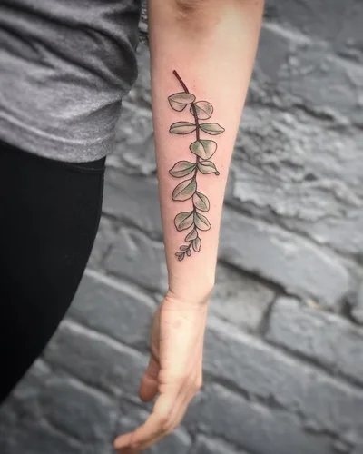 Anna Clarke tattoo 019